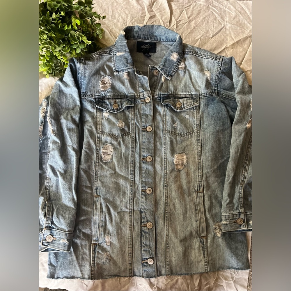 Daytrip distressed boyfriend jean jacket
